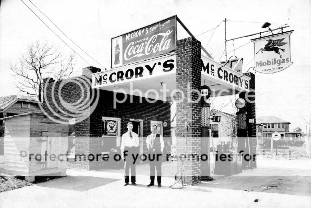 Photo...McCrory's Filling Station...1930s...